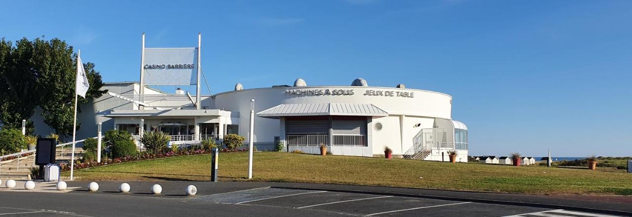Residence Le Semaphore Ouistreham Eksteriør billede